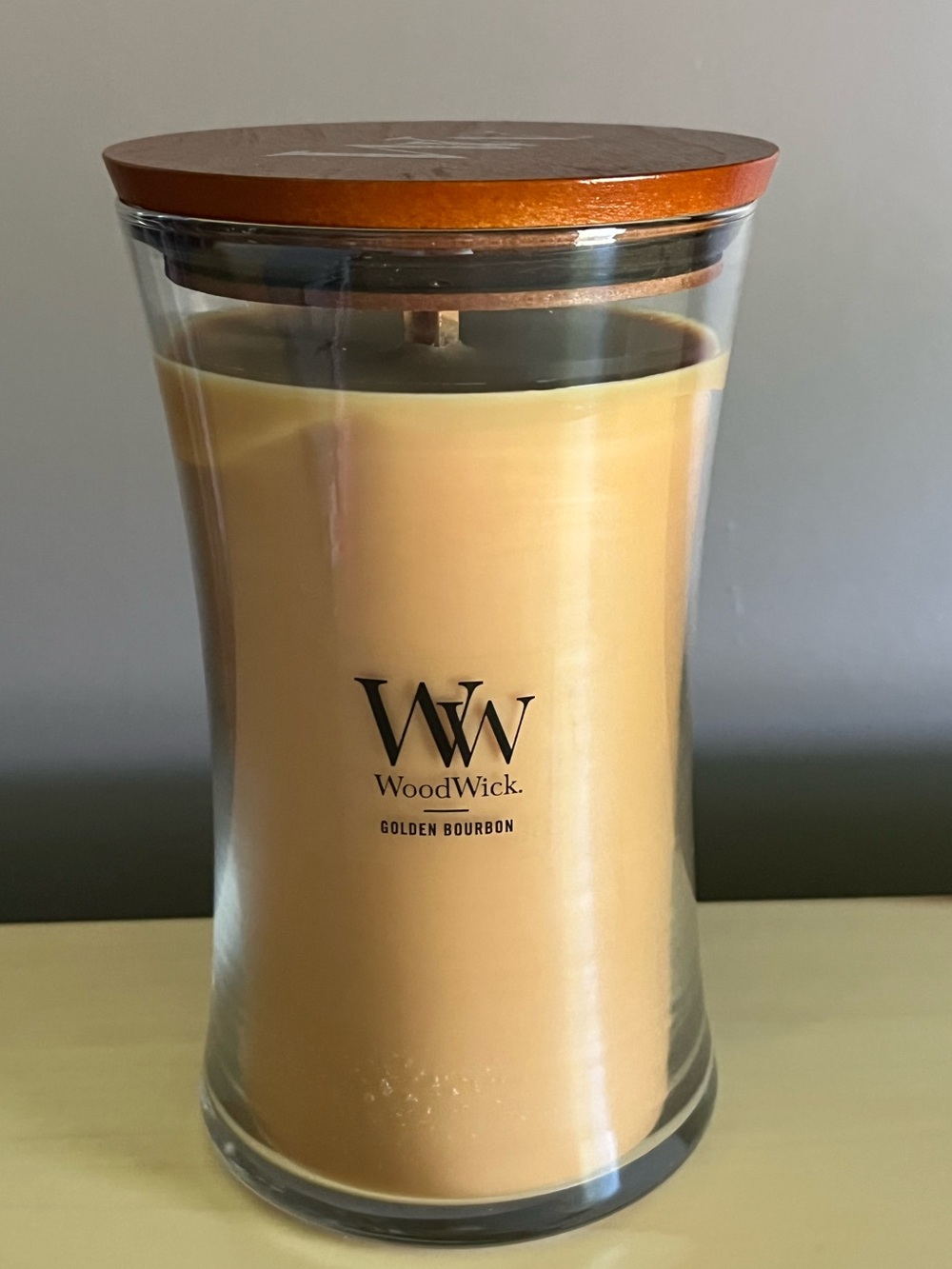 New WoodWick Golden Bourbon Crackling Candle 21.5 Oz.